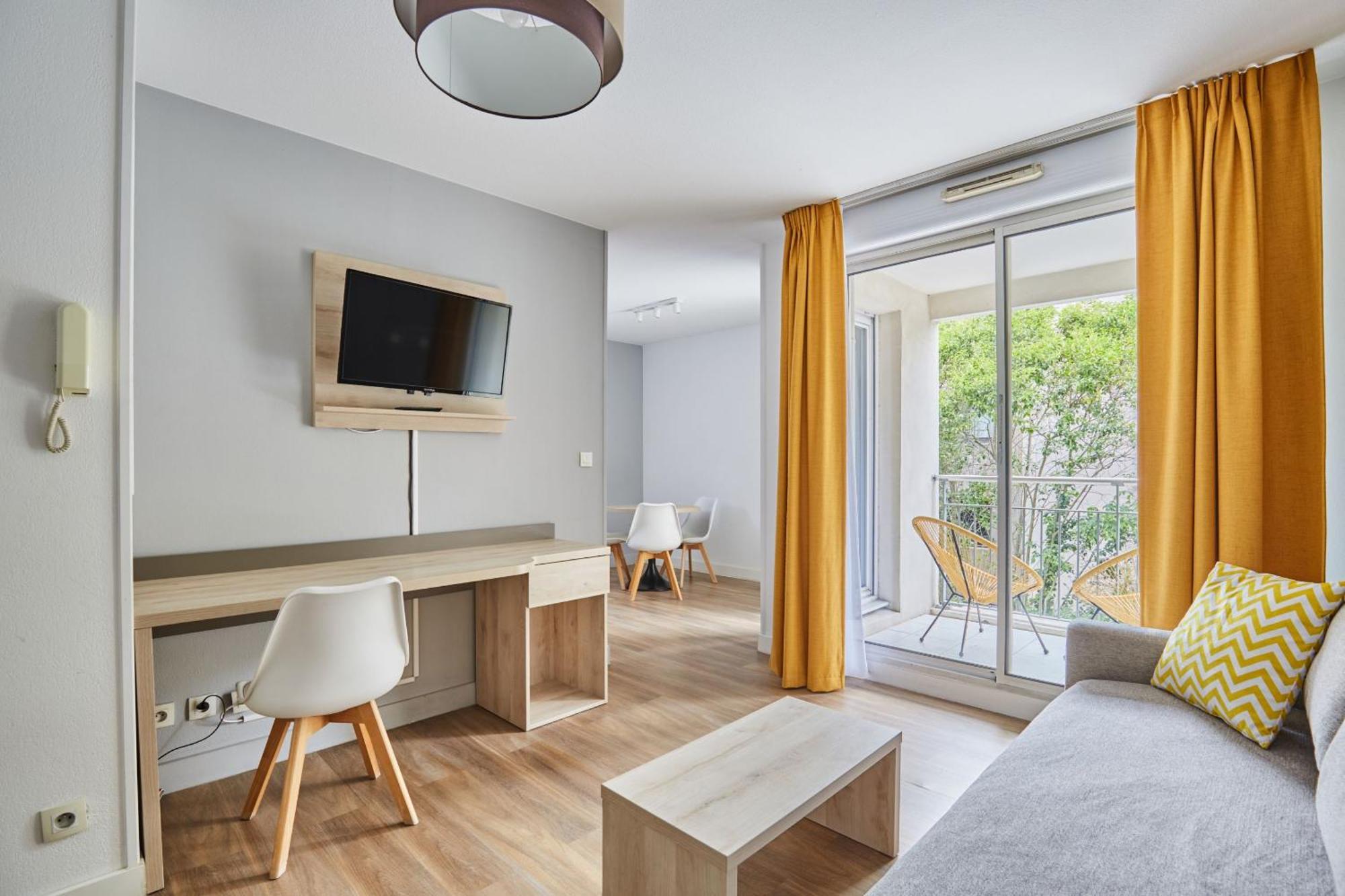 Appart Hotel Odalys City Aix En Provence Le Clos De La Chartreuse เอ็ก-ซอง-โพรวองซ์ ภายนอก รูปภาพ