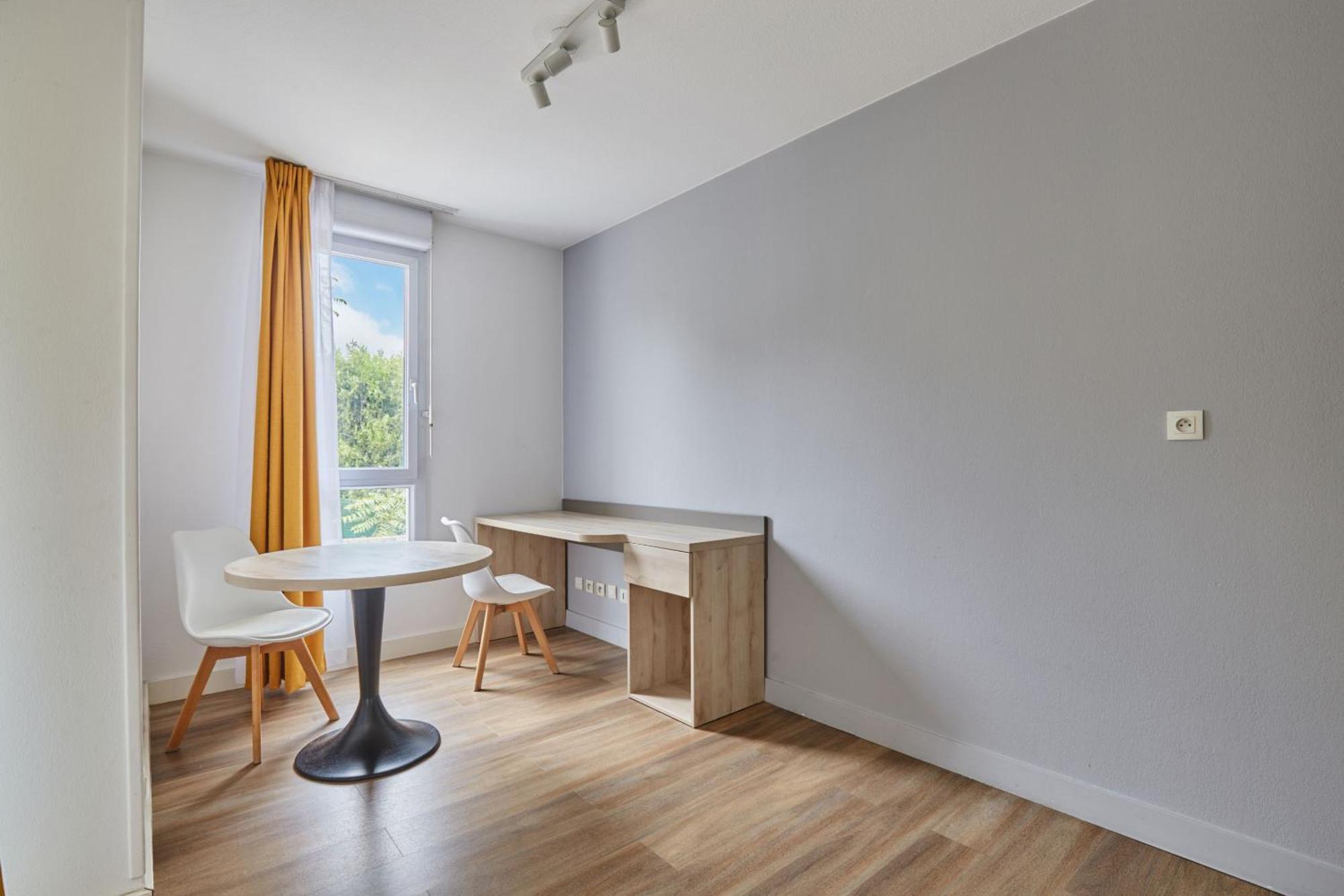Appart Hotel Odalys City Aix En Provence Le Clos De La Chartreuse เอ็ก-ซอง-โพรวองซ์ ภายนอก รูปภาพ