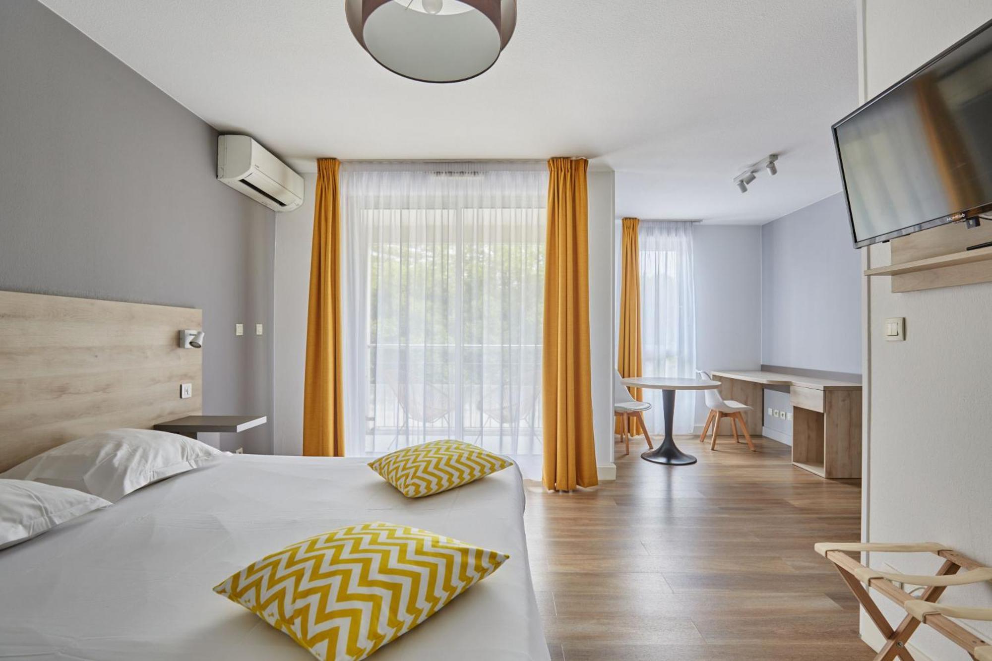 Appart Hotel Odalys City Aix En Provence Le Clos De La Chartreuse เอ็ก-ซอง-โพรวองซ์ ภายนอก รูปภาพ