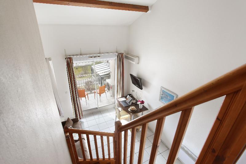 Appart Hotel Odalys City Aix En Provence Le Clos De La Chartreuse เอ็ก-ซอง-โพรวองซ์ ภายนอก รูปภาพ